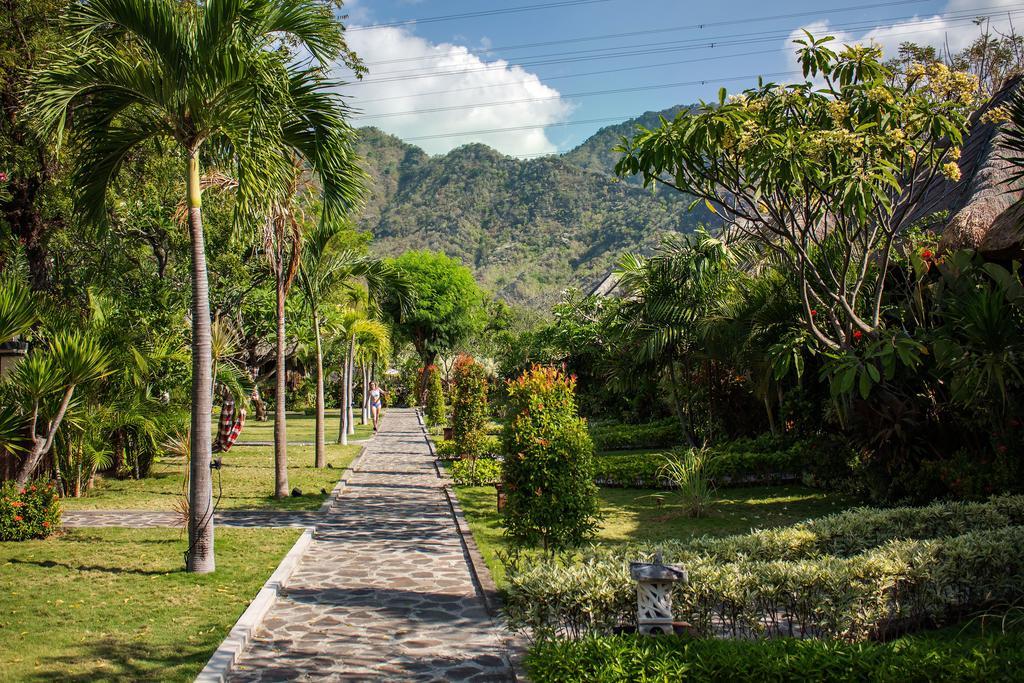 Kinaara Resort & Spa Pemuteran Kültér fotó